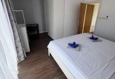 อื่นๆ 4 East BangtaoVille Townhouse