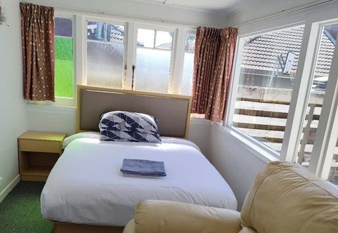 其他 5 Bedroom House 7 Rangiatea Road