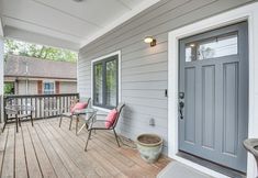 Others 2 5 Mi to Dtwn Atl: Home w/ Office & Large Backyard!
