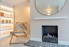 Others 5 Chic Coastal Retreat - 5-min Stroll to Beach