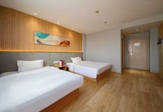 Others 3 Holiday Inn Nancheng (Shanghai Xiupu Road Kangqiao Subway Station)