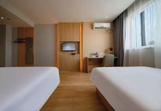 Others 6 Holiday Inn Nancheng (Shanghai Xiupu Road Kangqiao Subway Station)