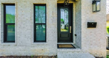 Others 2 2 Mi to Little Rock River Market: Walkable Getaway