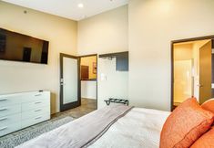 其他 6 Home Near Road America & Elkhart Lake