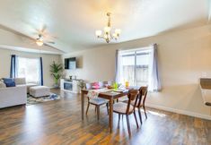 Others 6 3 Mi to Riverside Park: Grants Pass Getaway!