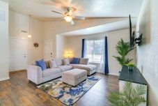 Others 3 Mi to Riverside Park: Grants Pass Getaway!