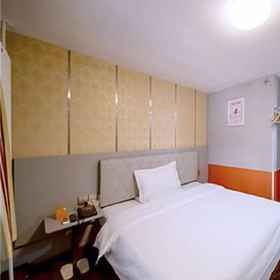 Room 1 7 Days Inn (Beijing West Railway Station South Square branch), White Cloud Temple Hotels