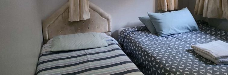 Others 5 Bedroom House at 82A Richardson Road