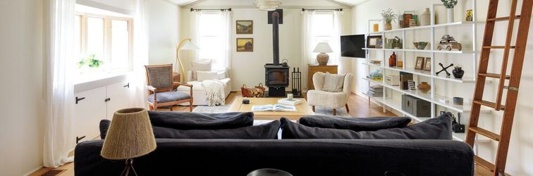 Others Historic Catskills Farmhouse Cottage by Belleayre