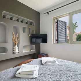 Room 1 ヴィラ エリアス 1ベッドルーム アッパー アパートメント ウィズ プール, ハニア県 ホテル