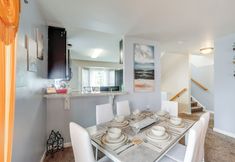 Others 6 3 Mi to Dtwn: Townhome w/ Deck in Dover