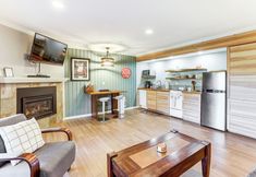 其他 6 2 Mi to Riverfront Trails: Bend Condo w/ Balcony!