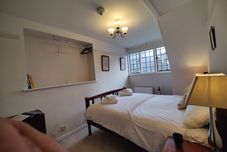 Lainnya bossington hall