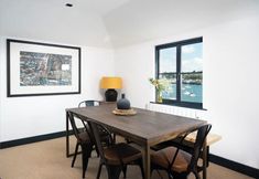 Others 3 Captains Loft