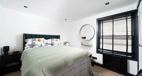 Others 2 Captains Loft