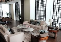 อื่นๆ 7 Capitol Prism Sky Suites