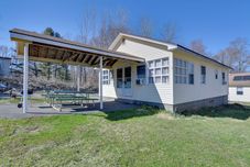 Others Shared Boat Launch: Lake Retreat in Ellenville!
