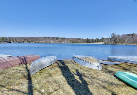 Lainnya Kayaks & Canoes: Lake-view Retreat in Ellenville!