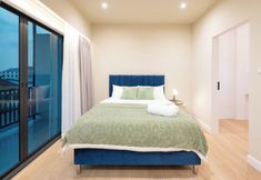 อื่นๆ 2 Luxury 5BR Poolhouse & Theater - 2mins to BTS