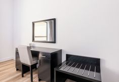 Others 2 Luxe Marina View Retreat - 2BDRM