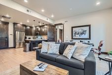 기타 Blackstone Majesty In The Mountains 2g 2 Bedroom Condo