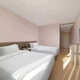 Room 1 Elan Hotel (Nanjing Zhongshanling Xiamfang Metro Station), 麒麟门 酒店