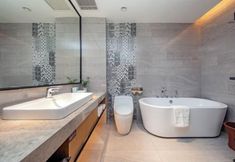 Others 7 Guanlan Hotel (Fuzhou Mawei Chuanzheng Culture Scenic Area)