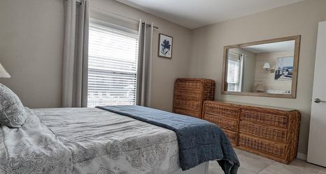 Lain-lain 2 Sea Club #39 - Seaside Serenity