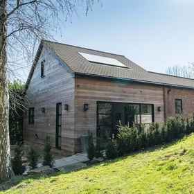 Primary image1Aylesford-house-sleeps 2 & 1 Infant-parking-garden,唐布里奇和马灵区飯店