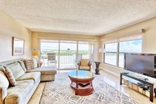 Others Sea Club #405 - Manatee Zone