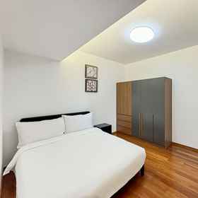 Room 1 Tyms 2BR Apt Gubei CBD Near Takashimaya, Yang's Dumpling Hotels