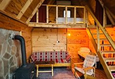 其他 7 Stiela Suit Bungalov