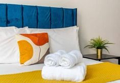 Others 3 Sheffield Apt-sleeps 4-contractors & Families