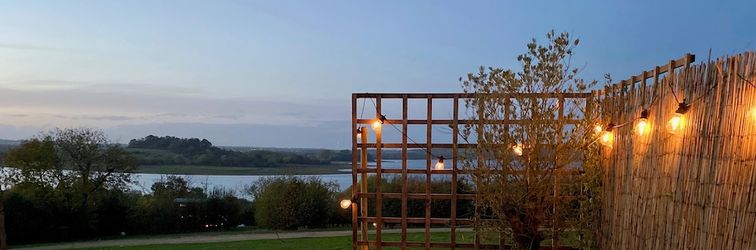 Lainnya The Hide At Manton Bay Glamping Retreat