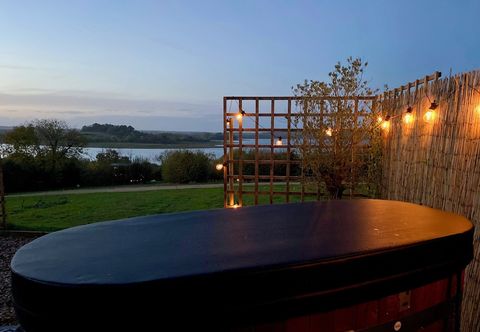 Lainnya The Hide At Manton Bay Glamping Retreat