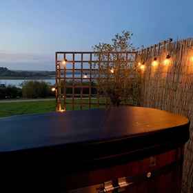 Primary image 1 ザ ハイド アット マントン ベイ グランピング リトリート, サウス・ラファナム ホテル