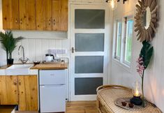 Lainnya 5 The Hide At Manton Bay Glamping Retreat