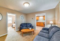 Others 6 < 2 Mi to Suny Cortland: Unit w/ Private Parking