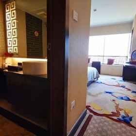 Room 1 Chongqing Grand Hotel, Liyuan Hotel Dingxiang Bar Hotels