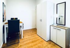 Others 3 Lovely 4BR Apt Near Kaufpark Alterlaa