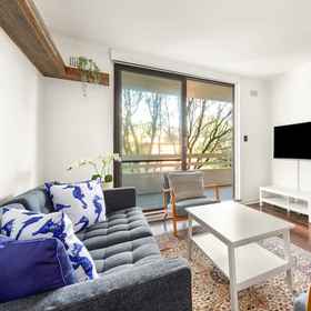 Room 1 โคซี 2เบดส์ รีทรีท อิน แมนลี เวล, โรงแรม & ที่พัก Manly Wharf