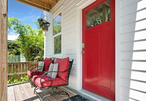 Others Hot Tub Propane BBQ Downtown St Aug Parking