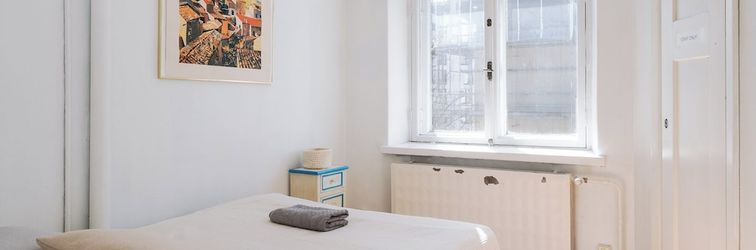 Lain-lain Vintage 1BR Apt in Kamppi