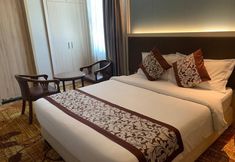 기타 2 A1 Royal hotel Riverside