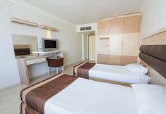 その他 6 Hotel Caprea