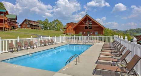 Others 2 Blackberry Bliss 2 Bedroom Cabin