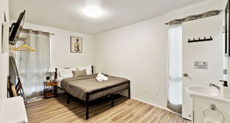 その他 2 Central Bellevue House