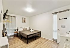 อื่นๆ 2 Central Bellevue House