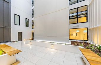 Others 4 Sky Stars Apartments Vincent 713a