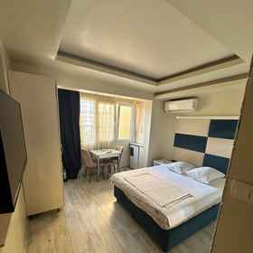 Room 1 İsthouse, Besiktas Hotels